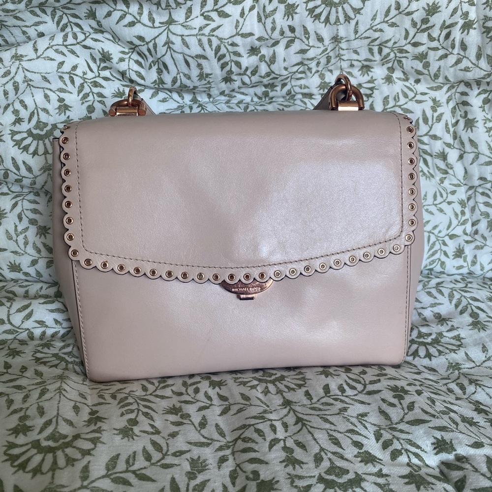 Michael Kors Cream Shoulder Bag